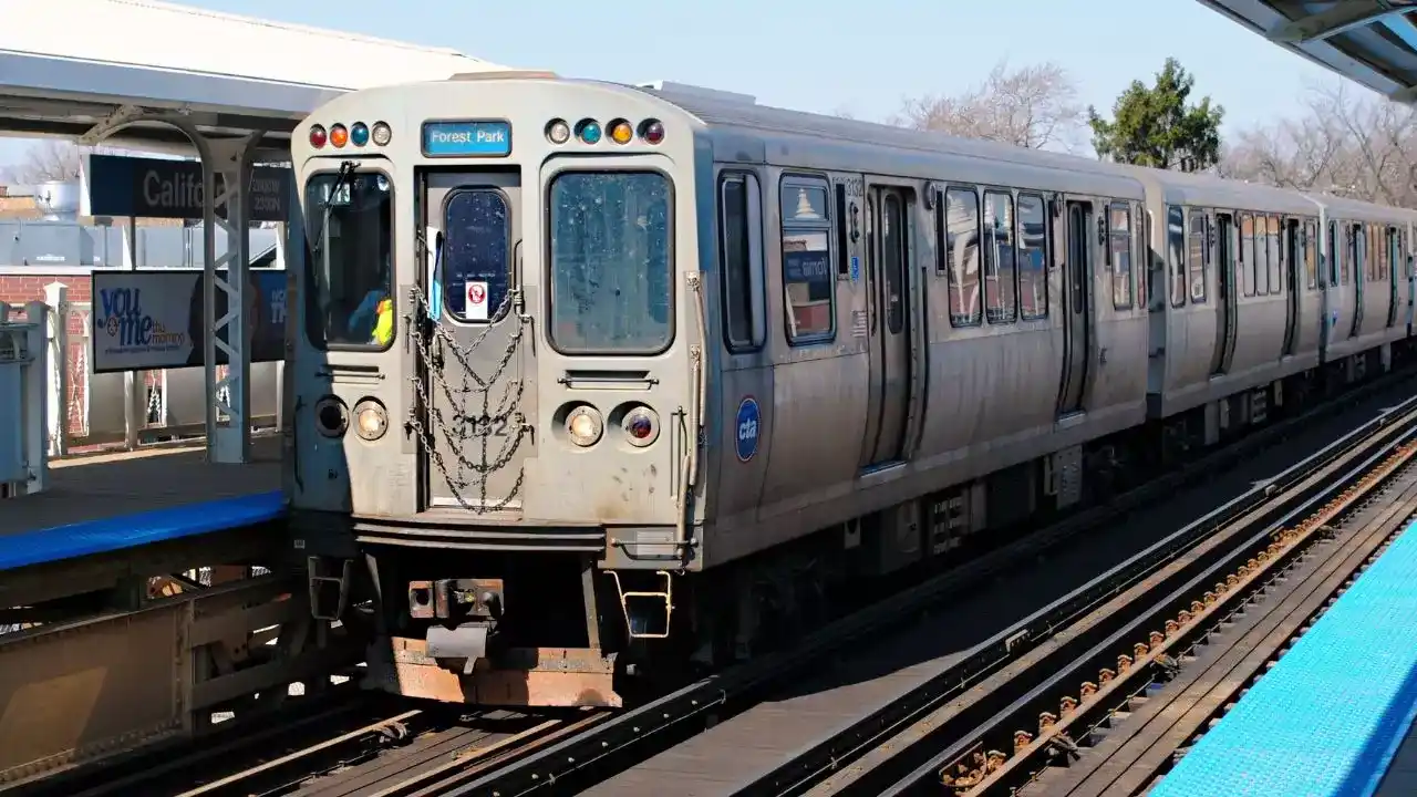 Cta Blue Line at Ohare Airport